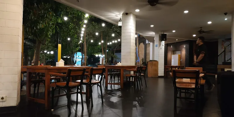 WARUNG SOVIE