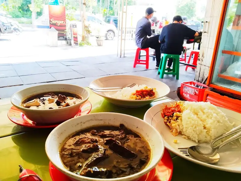 Rawon Setan - Embong Malang