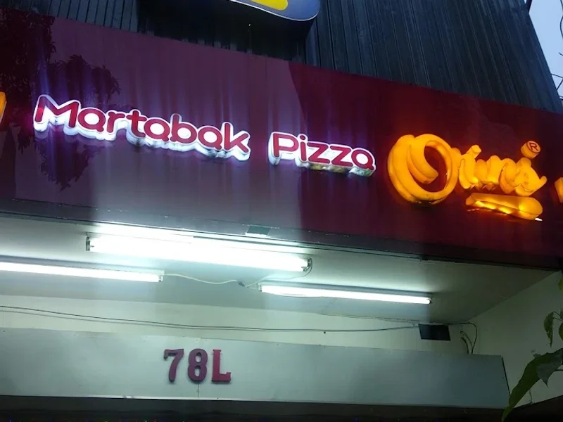 Martabak Pizza Orins Surabaya