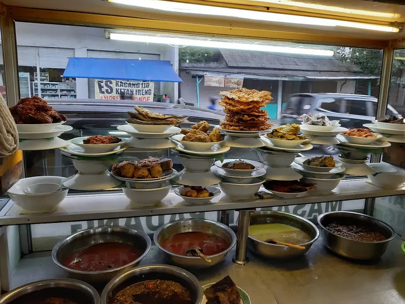 Ampera Bagonjong Masakan Padang