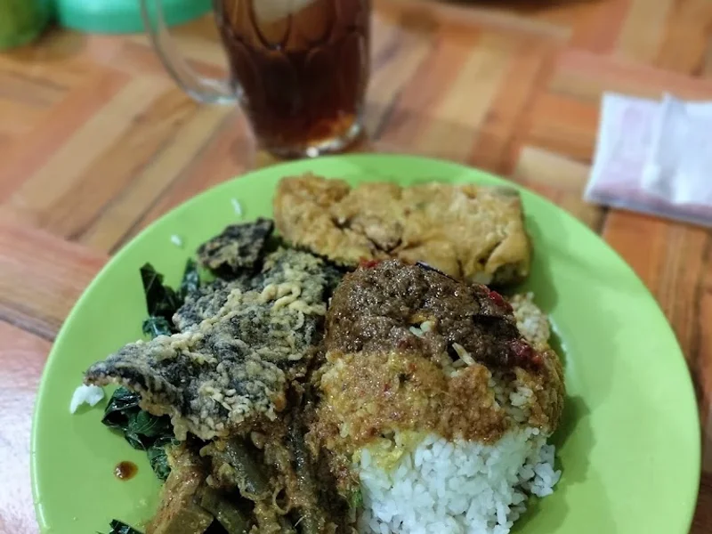Ampera Uni 3 Masakan Padang