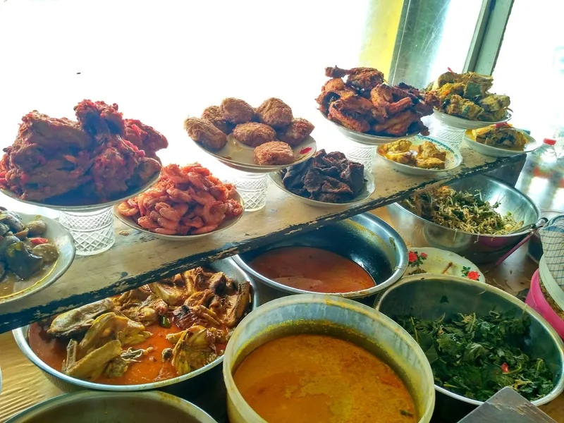 AMPERA PRIMA MASAKAN PADANG JOYOBOYO