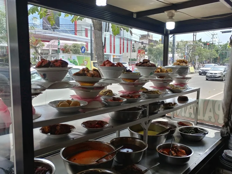 Masakan Padang Serumpun