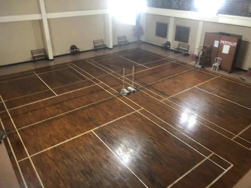 Hall Badminton Kebonsari