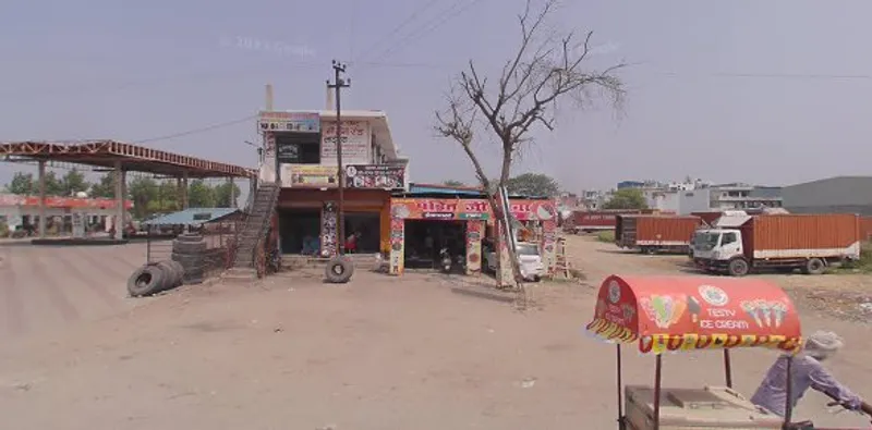 Pandit Ji Dhaba Sidcul Bypass Rao Filling Station