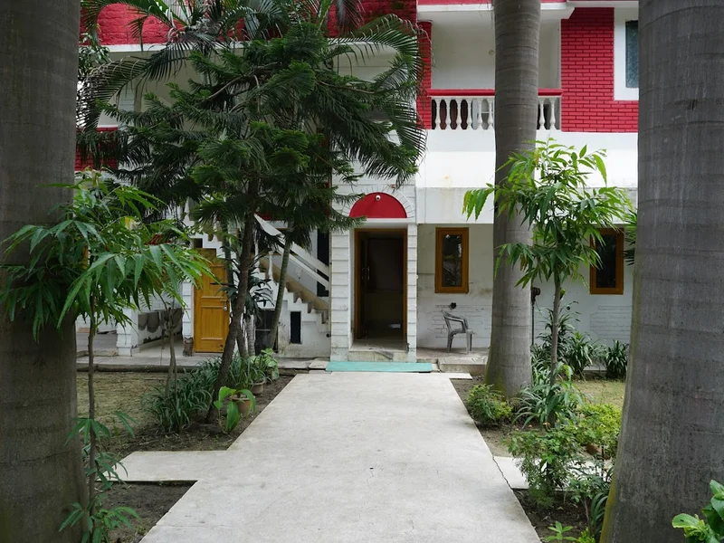 Hotel Heavens garden