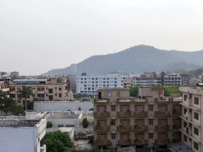 OYO 29196 Lords Plaza