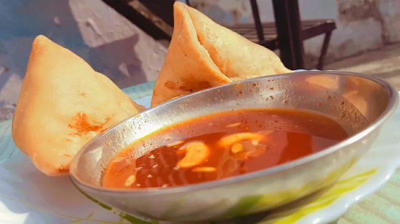 Lallu Tea and Samosa