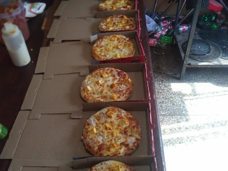 Siddharth Pizaa swag