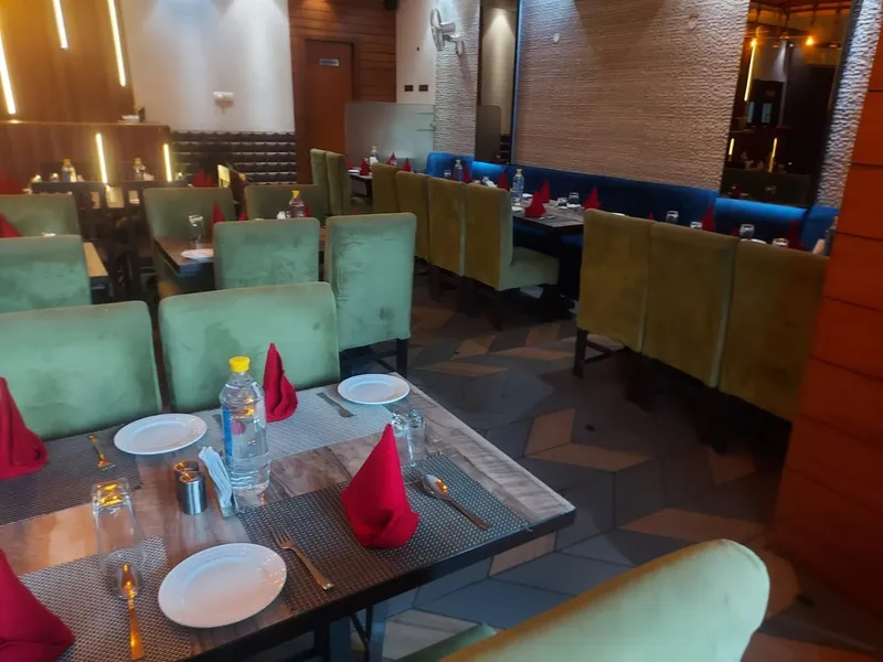 Veggie Bites - Best Vegetarian Restaurant in Delhi