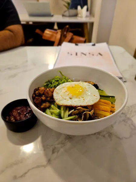 Sinsa Seoul Cafe