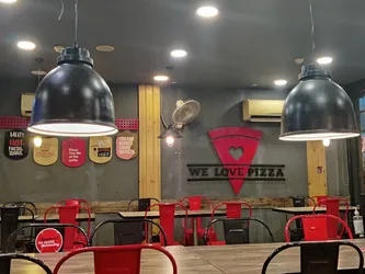 Top 13 pizza places in Ashok Vihar North West Delhi