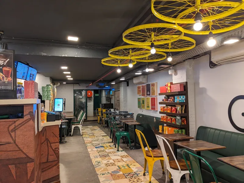 Chaayos Cafe at Connaught Place