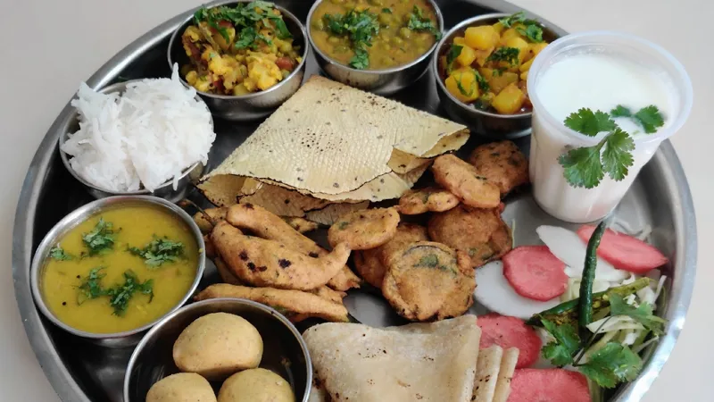 Jaksh Gujarati Cuisine