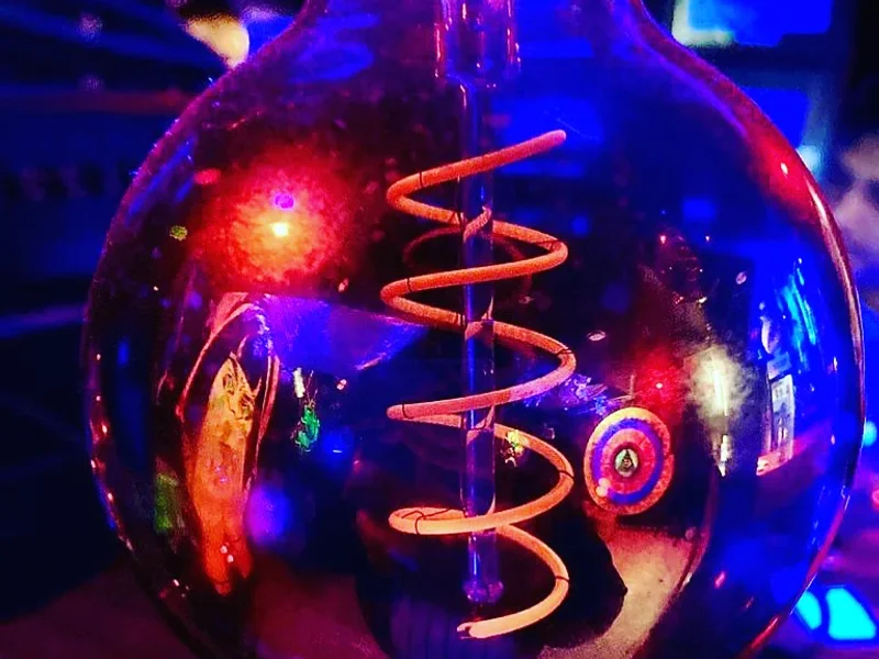 Kaffeeine Cafe & Bistro