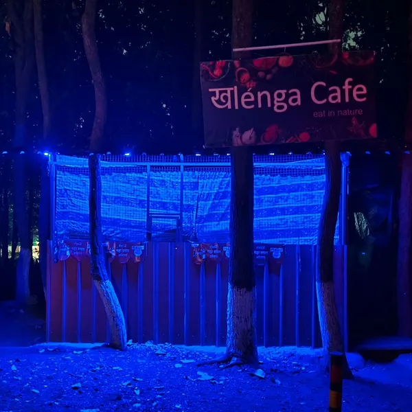 Khalanga cafe