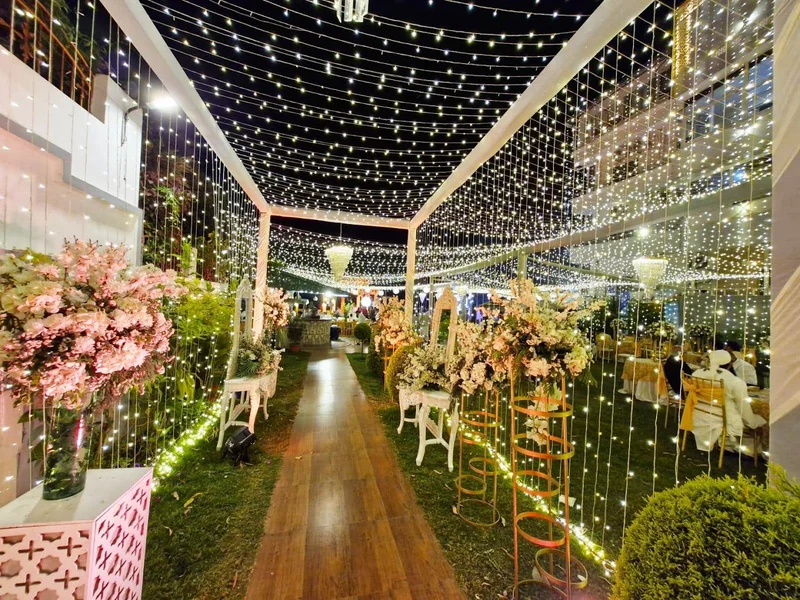 Gazebo Restaurant & Party Lawn