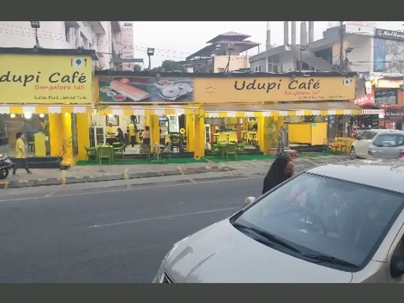 Udupi Cafe Bangalore Idli