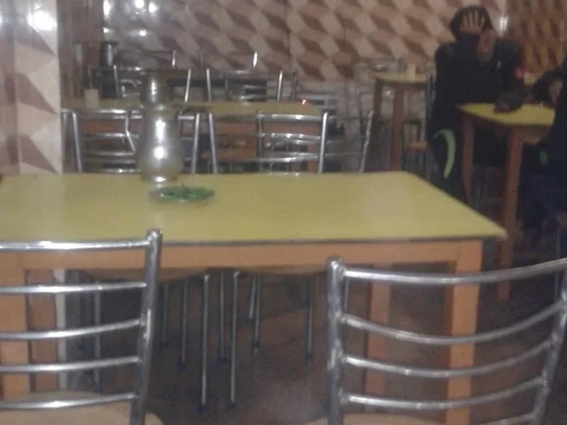 Ganga Dhaba Chaiti Chouraha Kashipur