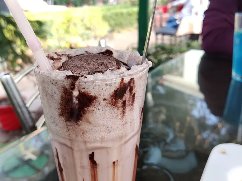 Walk in garden restaurant & Cafe