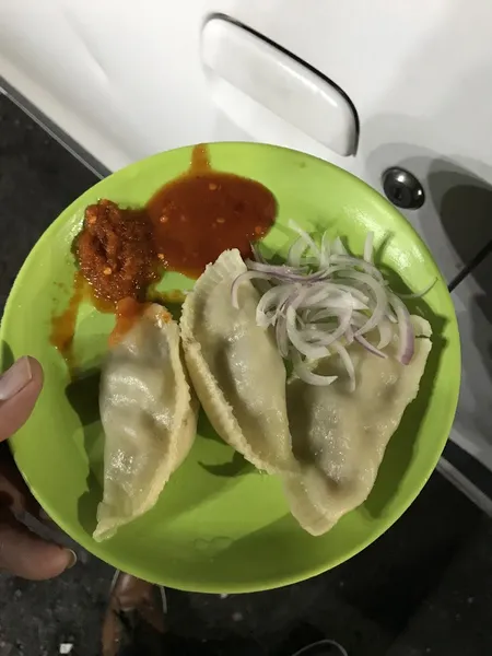 Bobby's Momos Shop