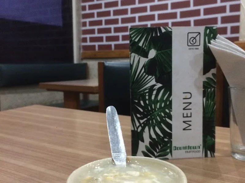 Countdown restaurant Since 1984