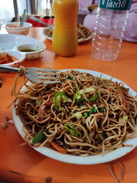 kool shade chinese & south indian restaurant clock tower dehradun