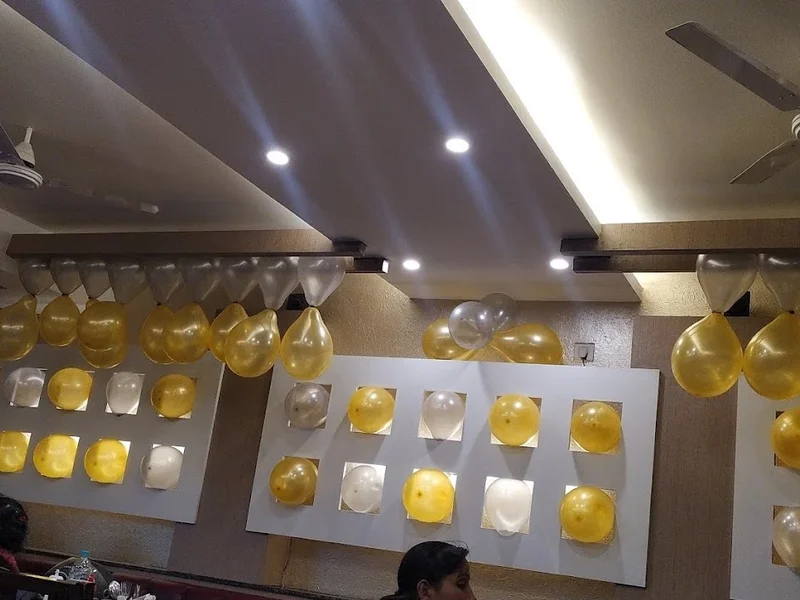 Jagdamba Mishthan Bhandar