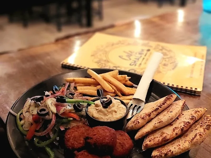 Cafe Shalom Rishikesh