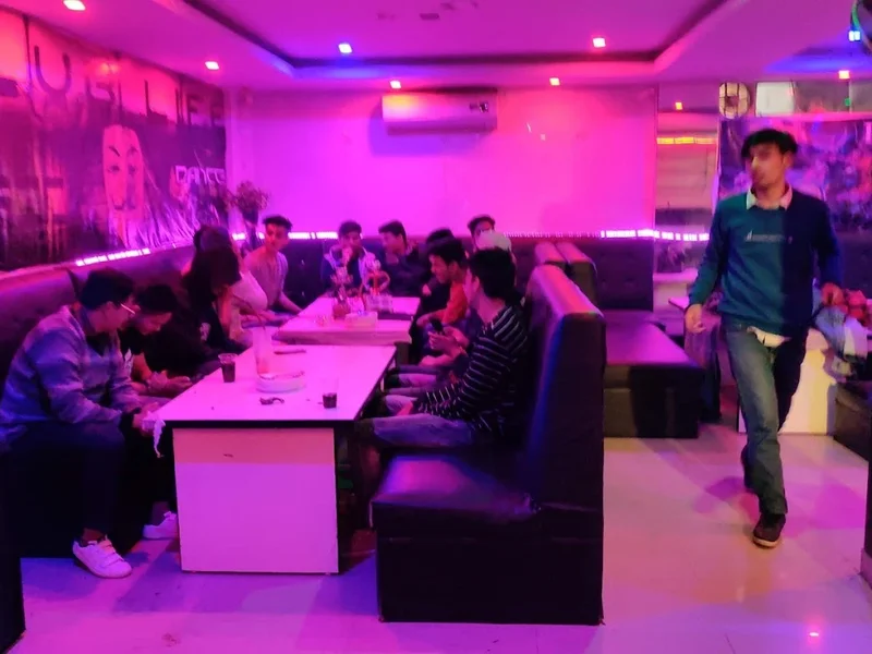 Fiesta Multicusine Restaurant