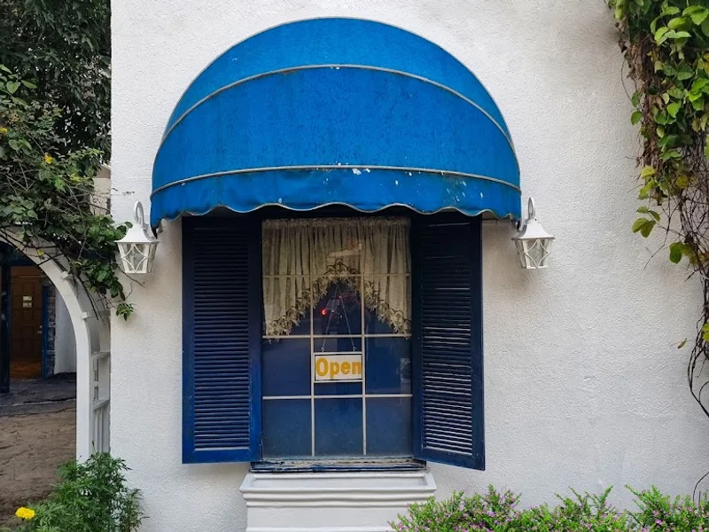 Razzmatazz Cup N Cake