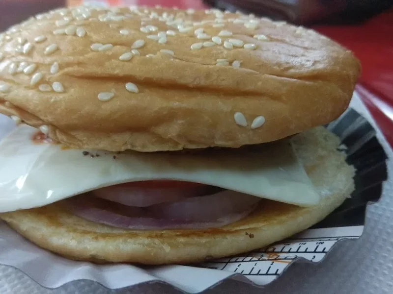 Burger House And Cafe
