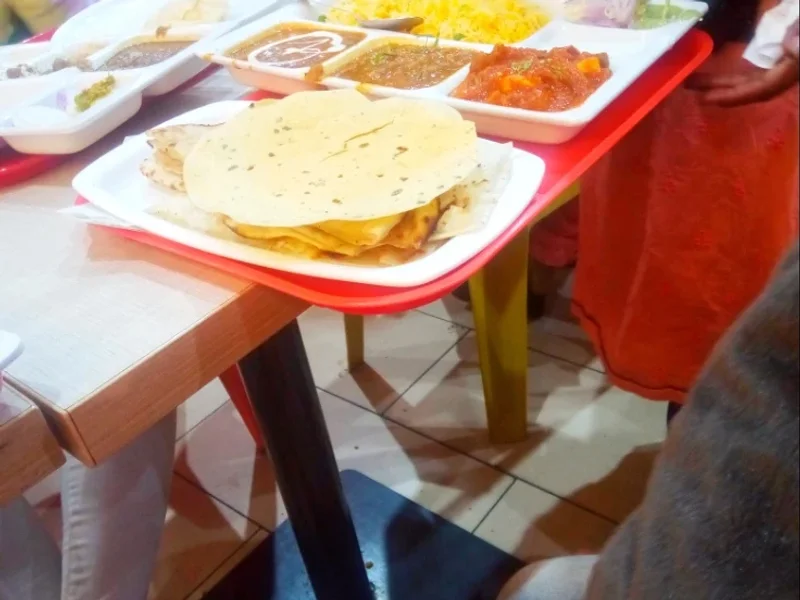 Gupta Burger Centre