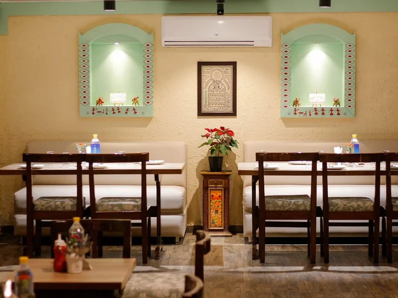 Kunba Fine Dine & Chai Cafe