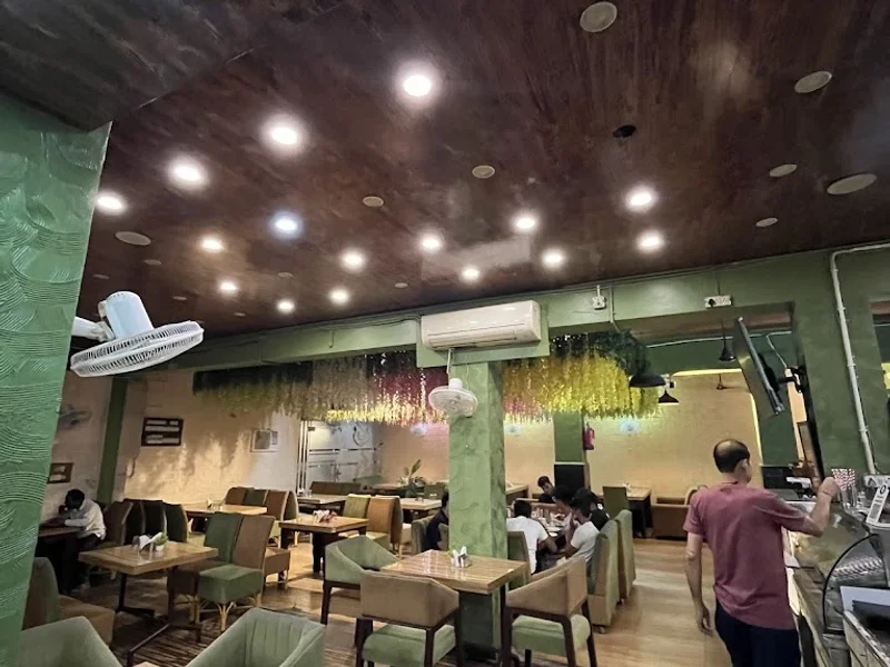 5 states Restaurant By Madras Hotel