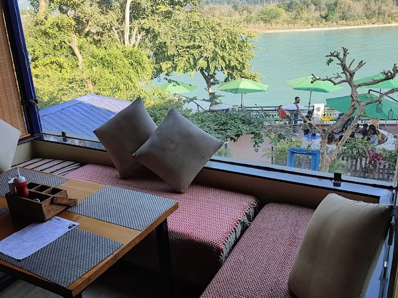 HideOut Cafe, Rishikesh