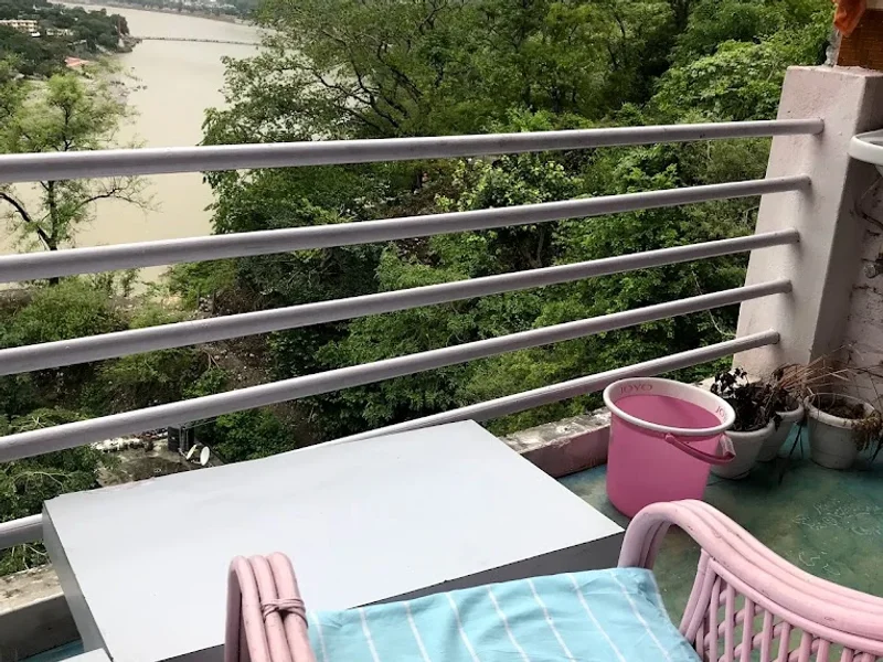 Cafe Power Of Thoughts