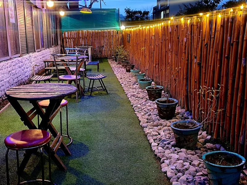 In-Peace Cafe & Restaurant