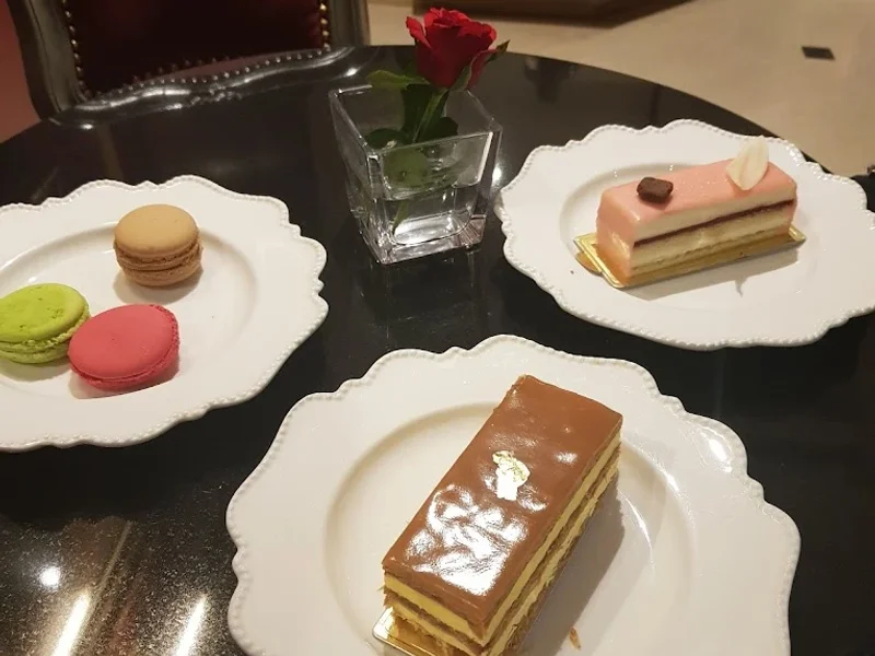 L'Opéra, IDA, Dehradun