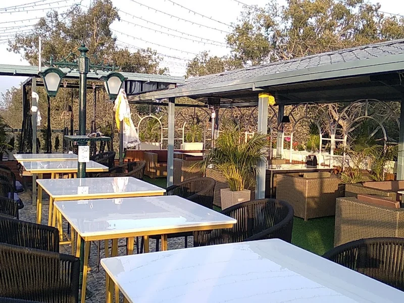 KIM CHI KOREAN CUISINE & CAFE ༼ཀྱིམ༌ཕྱི༌ཀོ༌རི༌ཡའི༌ཟ༌ཁང་།༽