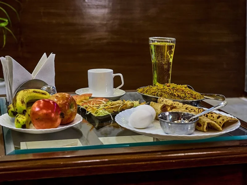 Treebo Trend Grand Legacy Elite