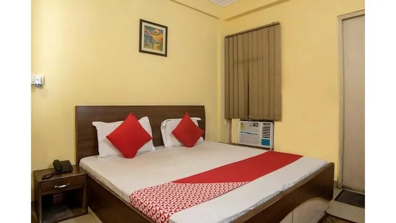 OYO 3690 Hotel Home