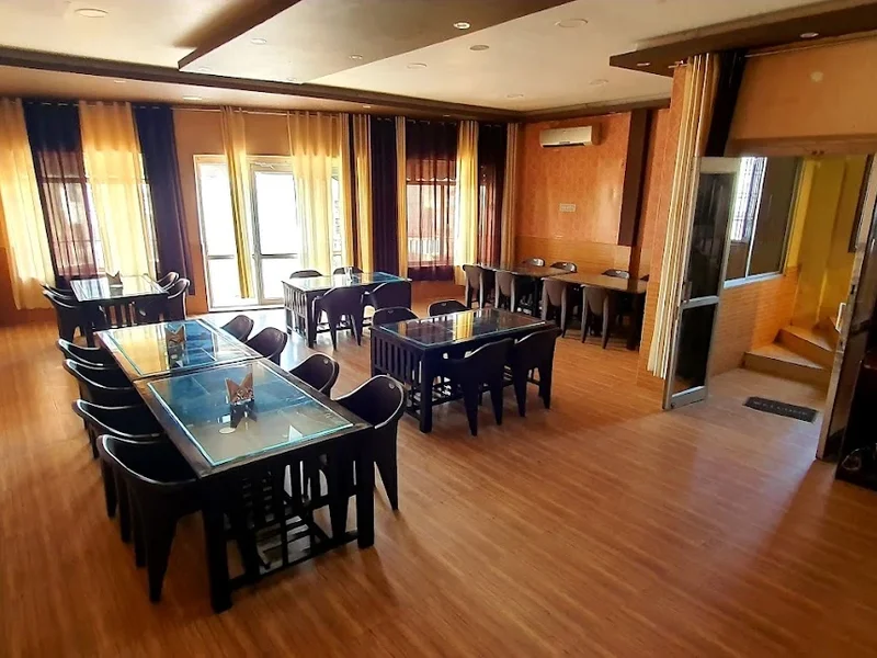 New Fortunne A.c Family Restaurant