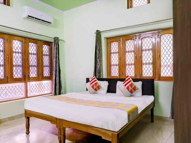 Velvett HomeStay Dehradun