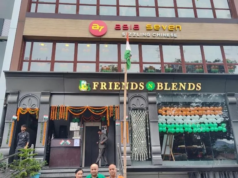 Friends N Blends Bistro