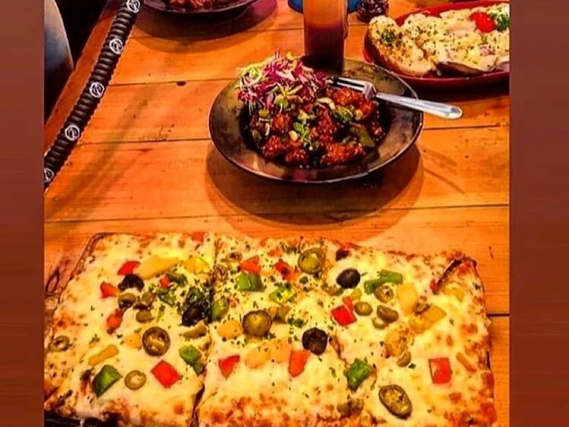 Infamous Bistro & Bar