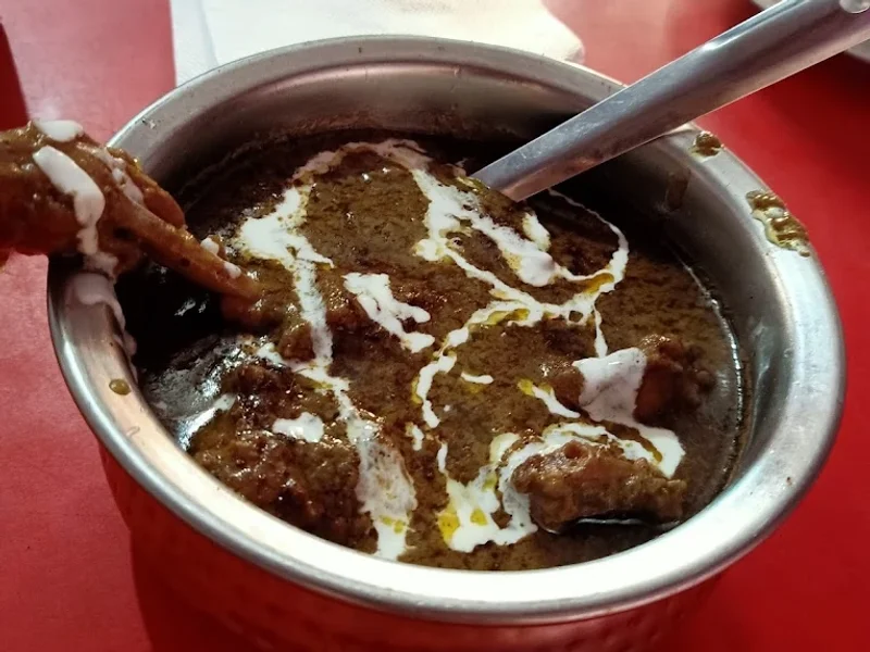 Pakiza Biryani (Halal)