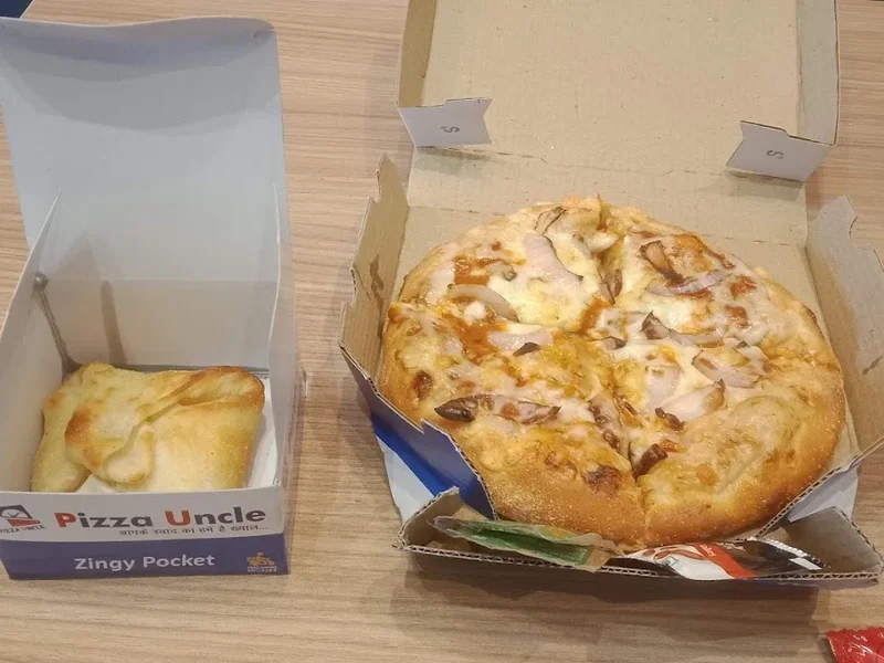pizza uncle shivalik nagar