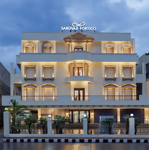 Sarovar Portico