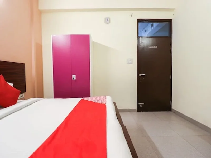 Super OYO Hotel City Residency